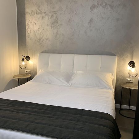 Aparthotel Bossi Milano Exteriör bild
